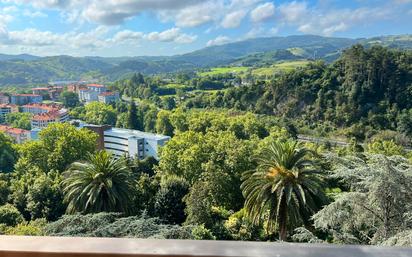 Vista exterior de Pis en venda en Zarautz amb Terrassa