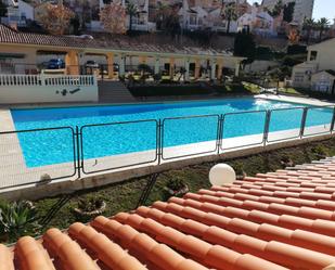 Swimming pool of Single-family semi-detached for sale in Benidorm  with Terrace and Balcony