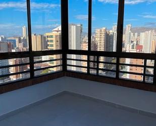 Bedroom of Apartment for sale in Benidorm  with Air Conditioner, Terrace and Swimming Pool