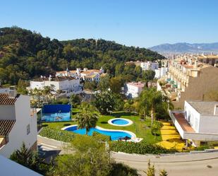 Exterior view of Single-family semi-detached for sale in Málaga Capital  with Terrace, Swimming Pool and Balcony