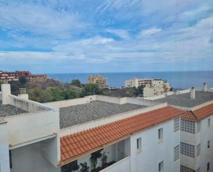 Vista exterior de Àtic en venda en Benalmádena amb Aire condicionat, Terrassa i Traster