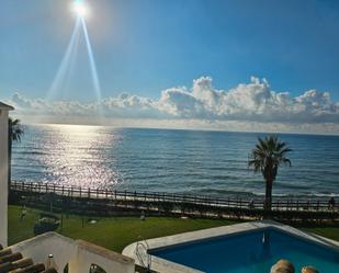 Piscina de Dúplex en venda en Mijas amb Jardí privat, Parquet i Terrassa