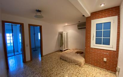 Flat for sale in L'Hospitalet de Llobregat  with Air Conditioner and Balcony