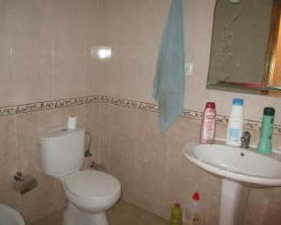 Bathroom of Flat for sale in Cebolla