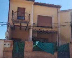 Exterior view of House or chalet for sale in Villanueva de la Fuente