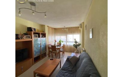 Sala de estar de Piso en venta en Coslada con Aire acondicionado y Piscina