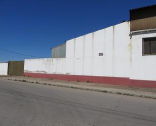 Vista exterior de Nau industrial en venda en Pozuelo de Calatrava