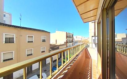 Vista exterior de Pis en venda en Utiel amb Balcó