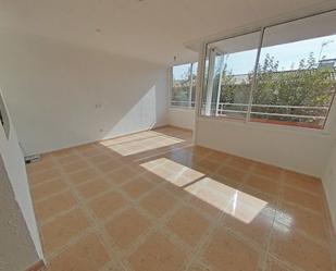 Duplex to rent in Pineda de Mar