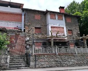 Exterior view of Building for sale in Laudio / Llodio