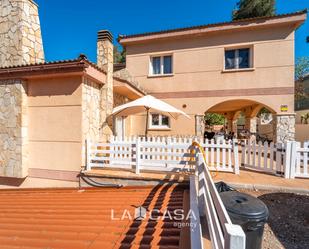 Exterior view of House or chalet for sale in Olesa de Bonesvalls  with Terrace and Balcony