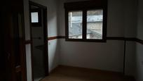 Schlafzimmer von Wohnung zum verkauf in Villablino