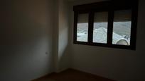 Bedroom of Flat for sale in Villablino