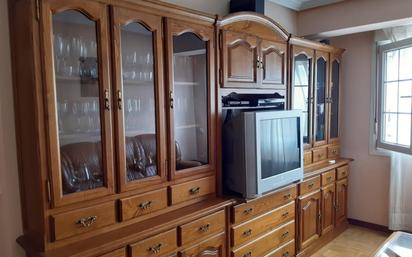 Mueble archivador antiguo rústico de segunda mano por 300 EUR en Villena en  WALLAPOP