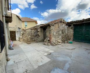 Vista exterior de Casa o xalet en venda en Burgos Capital amb Balcó