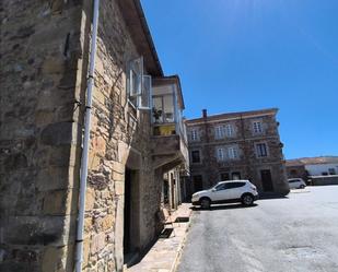 Vista exterior de Casa o xalet en venda en Campoo de Enmedio amb Terrassa