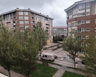 Vista exterior de Pis en venda en Torrelavega  amb Terrassa