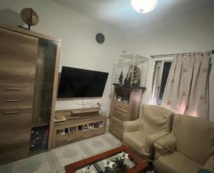 Sala d'estar de Casa o xalet en venda en San Juan de Aznalfarache