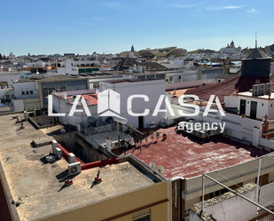 Exterior view of Flat for sale in  Sevilla Capital