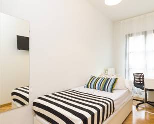Flat to share in Calle del Limonero, 47,  Madrid Capital