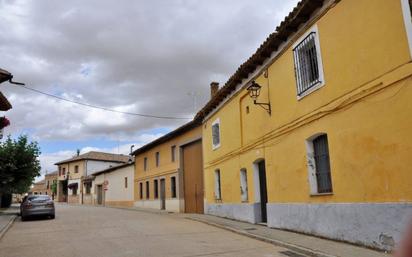 Casas o chalets en venta en Fuentes de Nava | fotocasa