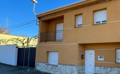 46 Homes and houses for sale at Compostilla - Columbrianos, Ponferrada |  fotocasa