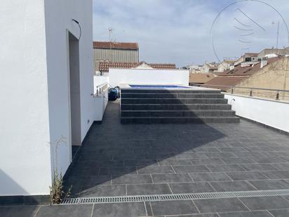 Terrassa de Àtic en venda en Linares amb Aire condicionat, Terrassa i Piscina