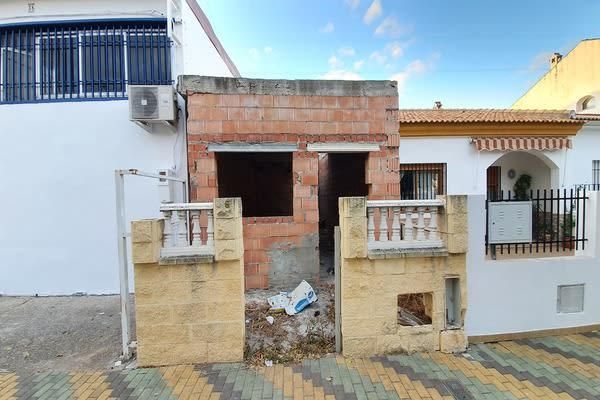 Viviendas y casas baratas en venta en Villarrubia, Córdoba Capital: Desde  € - Chollos y Gangas | fotocasa