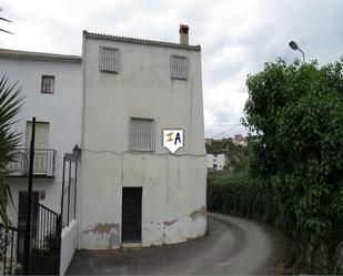 Exterior view of Single-family semi-detached for sale in Fuensanta de Martos