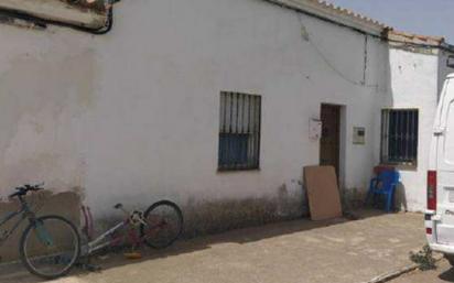 18 Viviendas y casas en venta en Granja de Torrehermosa | fotocasa