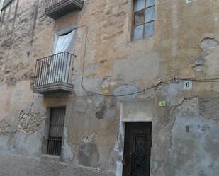 Vista exterior de Local en venda en Tortosa