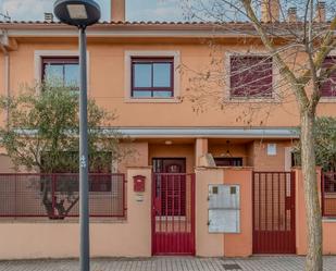 Exterior view of Single-family semi-detached for sale in Almansa