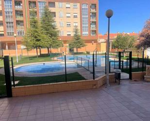 Swimming pool of Planta baja for sale in  Albacete Capital  with Swimming Pool