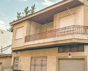 Vista exterior de Casa o xalet en venda en Orihuela amb Aire condicionat