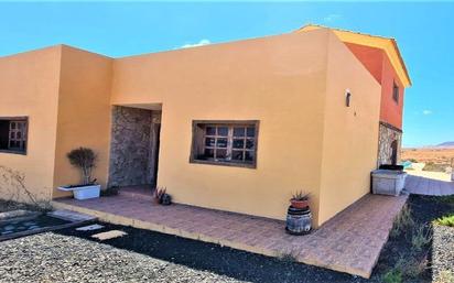 6 Viviendas y casas en venta con terraza en Antigua pueblo, Antigua |  fotocasa