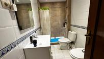 Bathroom of Flat for sale in Esplugues de Llobregat