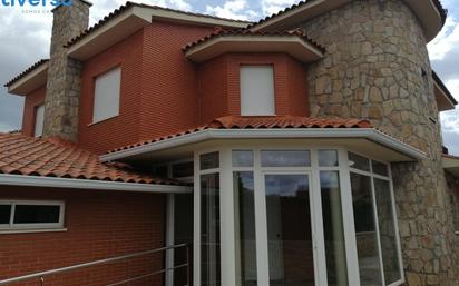 8 Viviendas y casas en venta en Fresnillo de las Dueñas | fotocasa