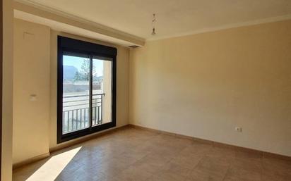 Flat for sale in Tossals, Ondara