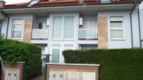 Vista exterior de Apartament en venda en Santillana del Mar amb Piscina