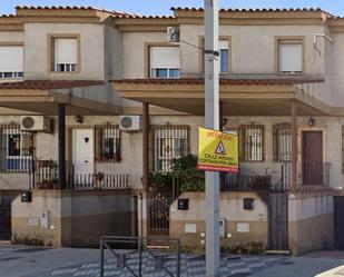 Single-family semi-detached for sale in Torrecilla (la), Maracena