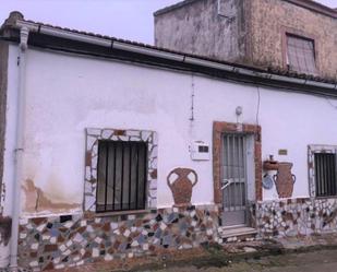 Exterior view of Single-family semi-detached for sale in El Perdigón 