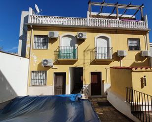 Exterior view of Flat for sale in Villafranca de Córdoba  with Air Conditioner and Swimming Pool