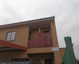 Single-family semi-detached for sale in C/ Mariano Lopez Laguarta, Las Pedrosas