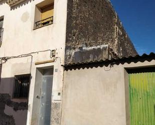 Exterior view of Single-family semi-detached for sale in El Pinós / Pinoso