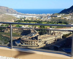 Vista exterior de Àtic en venda en  Almería Capital amb Aire condicionat i Balcó