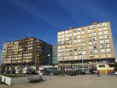 Vista exterior de Pis en venda en Santander