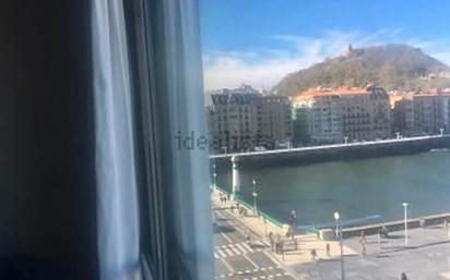 Exterior view of Flat for sale in Donostia - San Sebastián   with Heating, Terrace and Oven