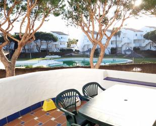 Jardí de Apartament de lloguer en Chiclana de la Frontera amb Terrassa