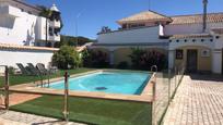 Piscina de Casa o xalet en venda en Chiclana de la Frontera amb Terrassa, Piscina i Balcó