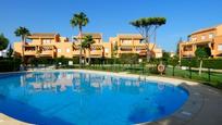 Jardí de Apartament en venda en Chiclana de la Frontera amb Aire condicionat, Terrassa i Piscina comunitària